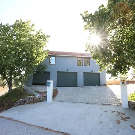 Holiday home Refugio Tilias
